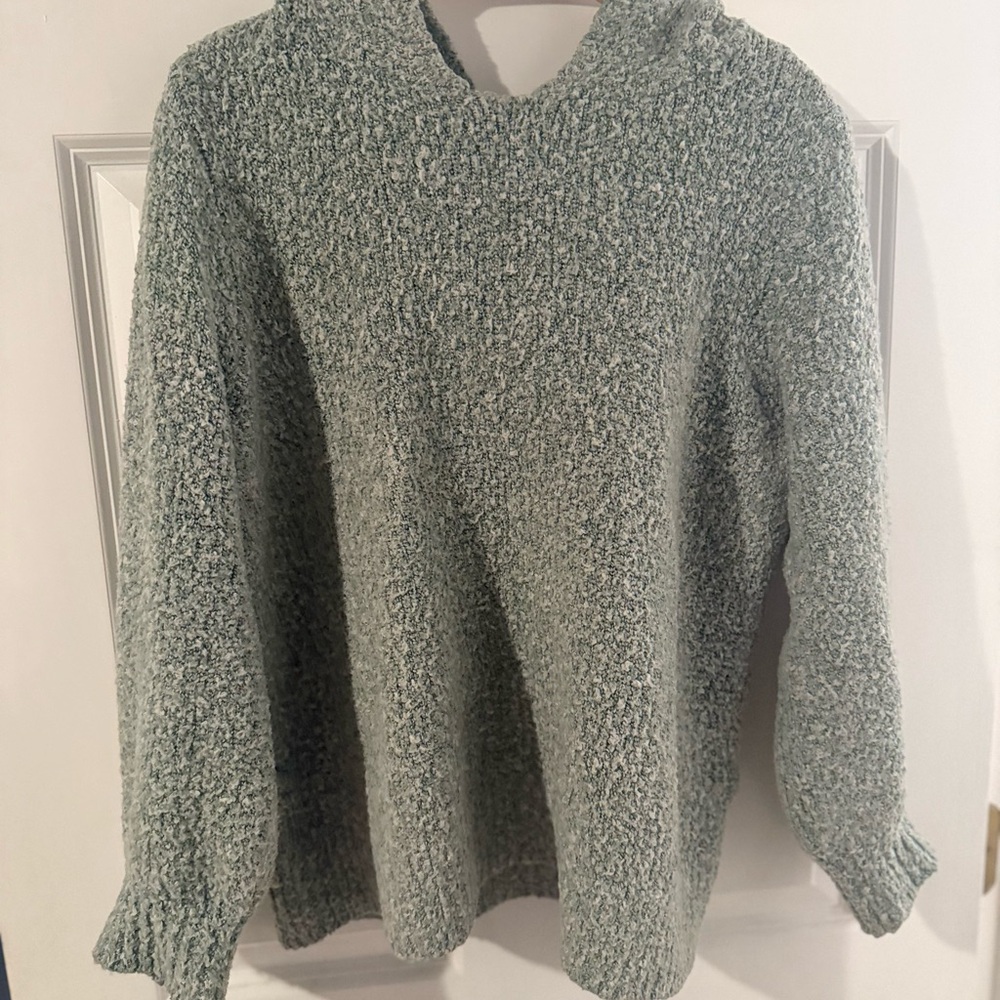 Women’s Green Sweater